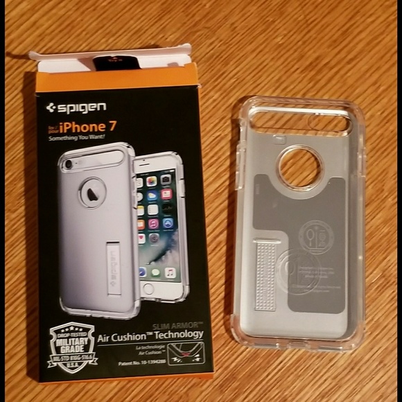 NIB Spigen Iphone 7 case - Picture 3 of 4